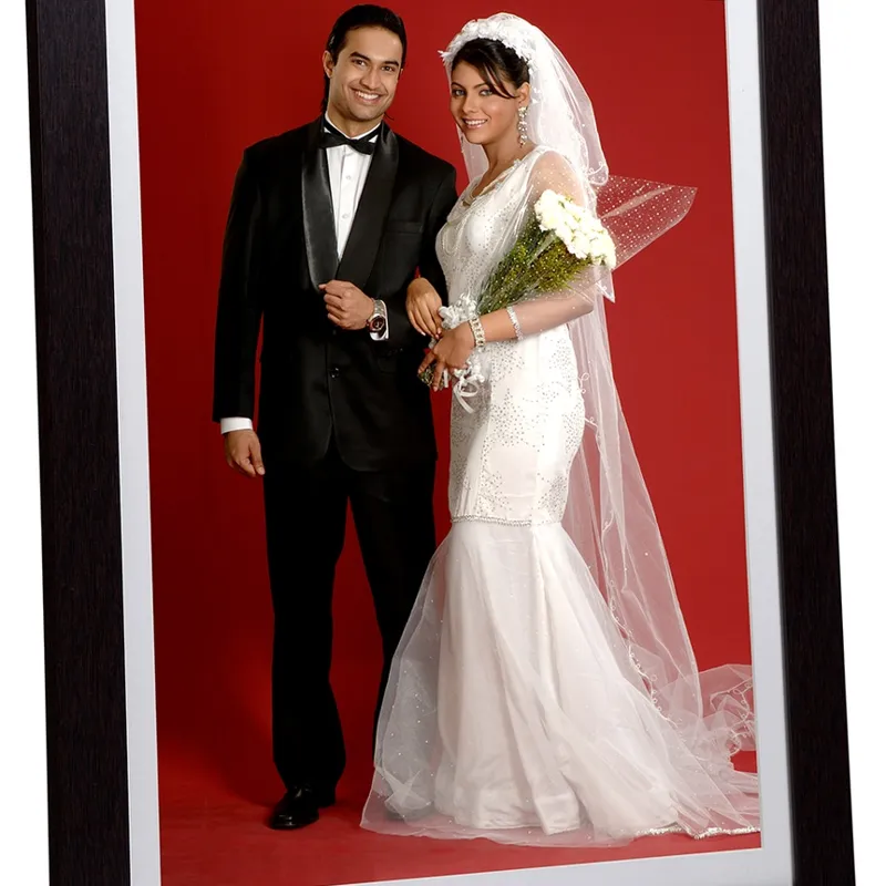 12 X 18 Photo Frames